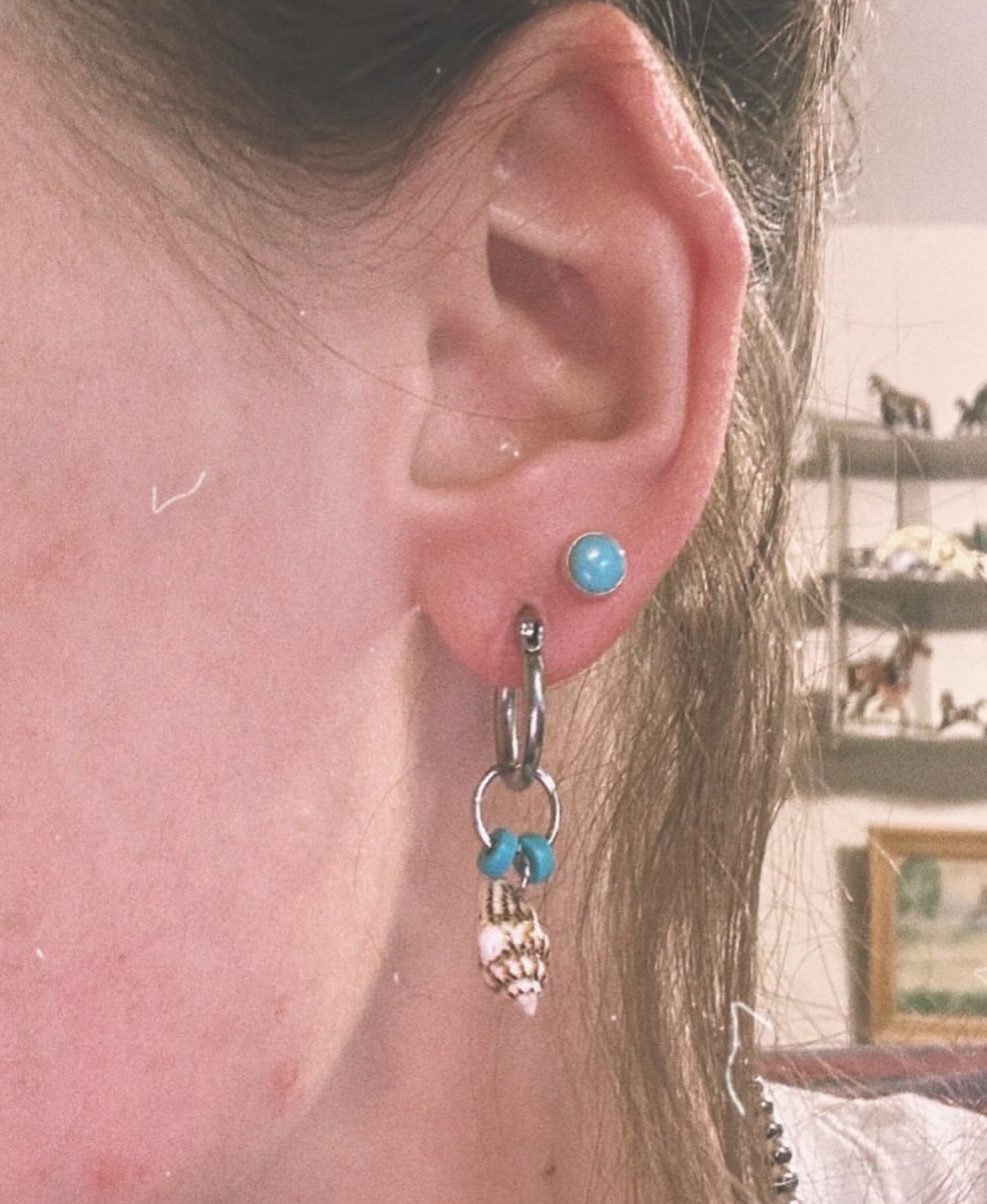 Shell earrings